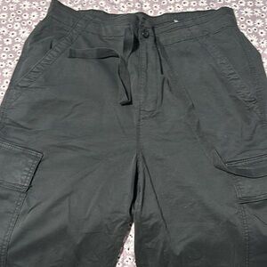 American eagle cargo joggers black